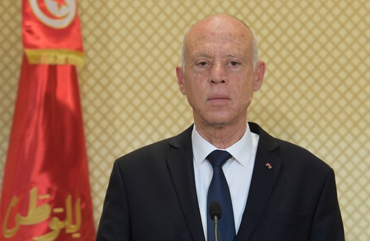 تونس : رئيس الجمهورية يطلب من التجار التخفيض في الأسعار ويحذر المحتكرين