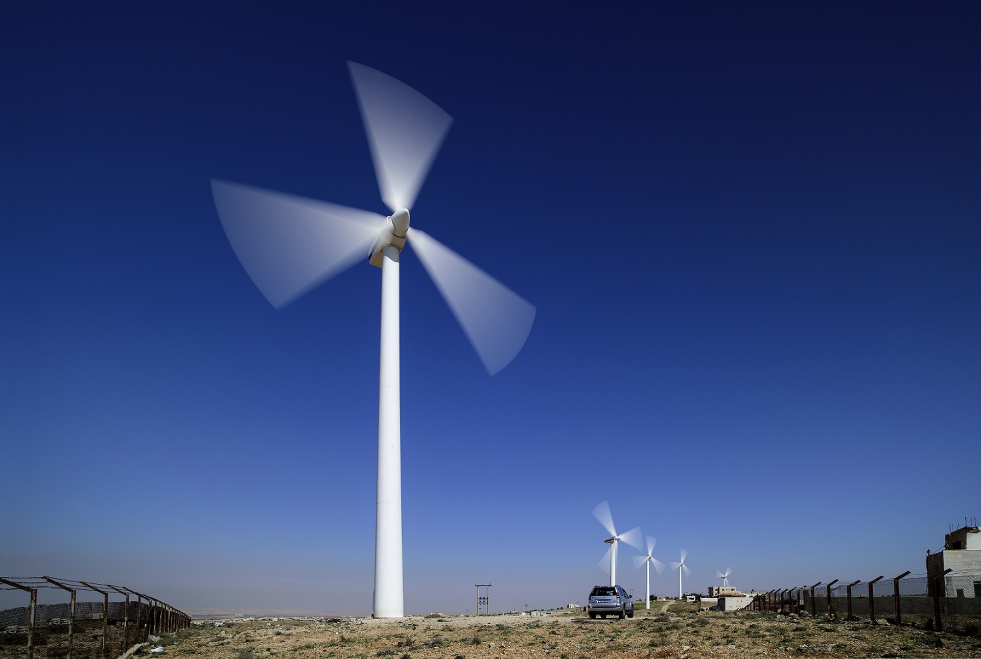 المغرب يستثمر 1.6 مليار دولار لتوليد الطاقة من الرياح