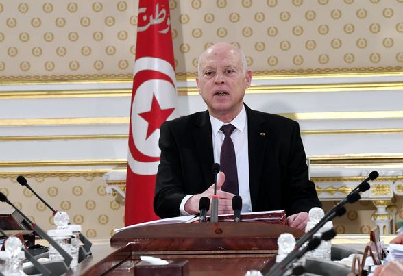 سبر آراء: سعيّد يتراجع في منسوب ثقة  التونسيين..التفاصيل(صورة)