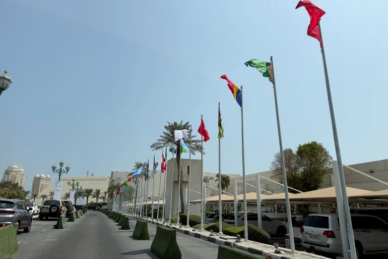القمة العربية الإسلامية التي اختتمت ببيان وُصف بالهزيل لغياب أي إجراءات ضد إسرائيل، رغم التصعيد في غزة وسوريا.