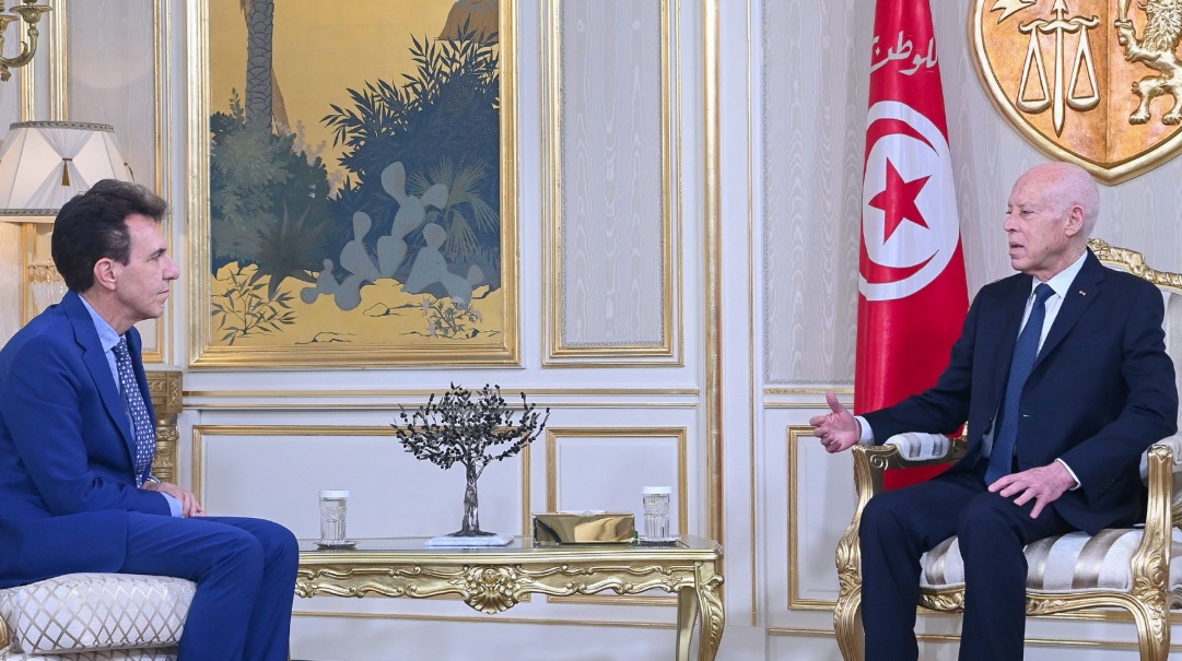 السفير المفوض من الاتحاد الأوروبي و رئيس الجمهورية التونسية