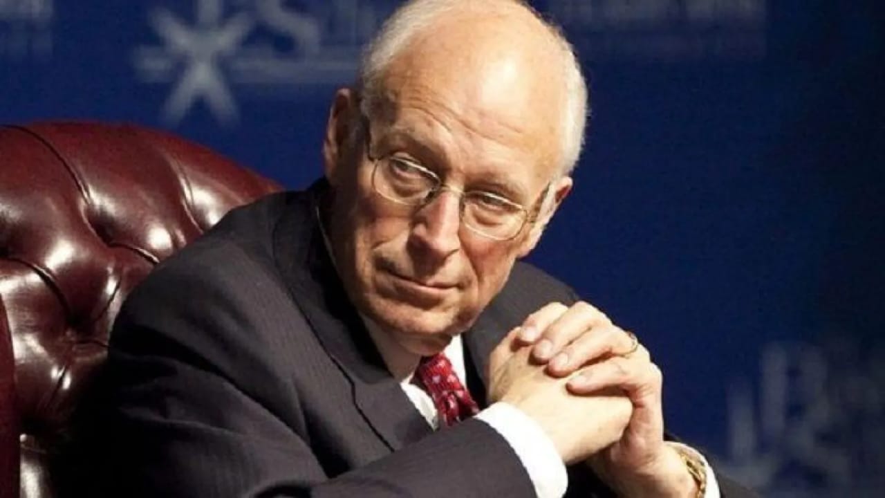 السياسي الأمريكي البارز ديك تشيني