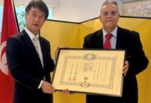Trois Tunisiens décorés de l’Ordre du Soleil Levant lors d’une cérémonie diplomatique Tunisie-Japon - La Voix des Deux Rives