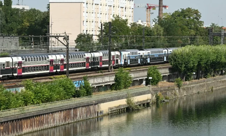 Découverte de corps dans la Seine à Choisy-le-Roi, enquête sur un suspect tunisien et un possible tueur en série homophobe