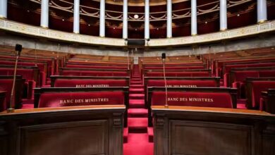Assemblée nationale française paralysée par la crise politique