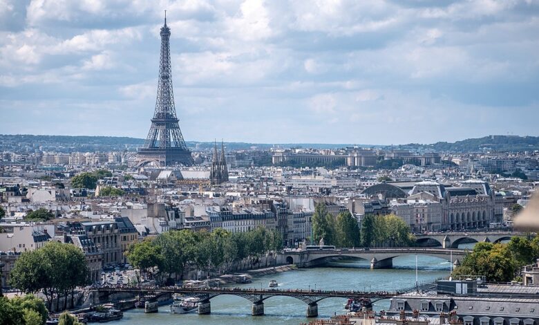 l’ambassadeur d’Afrique du Sud en France a été retrouvé mort après une chute du 22ᵉ étage de l’hôtel Hyatt.