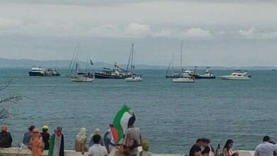 Navires de la Flotille Sumud prêts à quitter le port de Sidi Bou Saïd en Tunisie, départ reporté à cause de la météo et de contraintes logistiques.