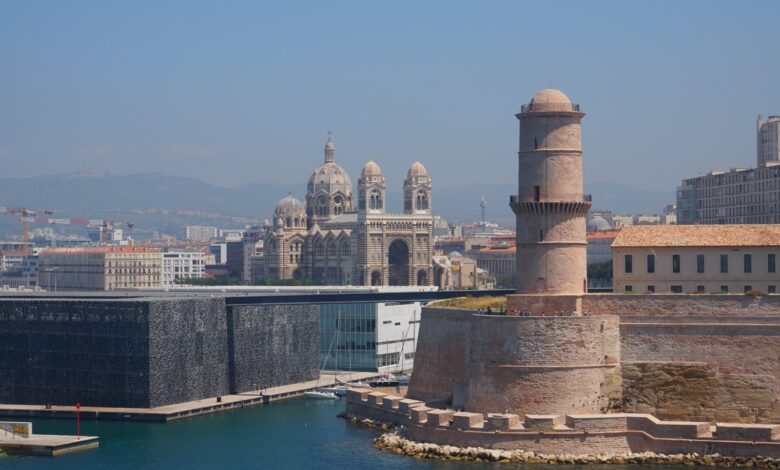 Annulation de la fermeture de la mosquée des Bleuets à Marseille