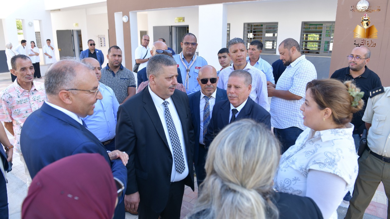 وزير التربية نور الدين النوري يعلن إدماج الدفعة الثانية من المدرسين النواب نهائيا في جانفي المقبل خلال متابعة العودة المدرسية