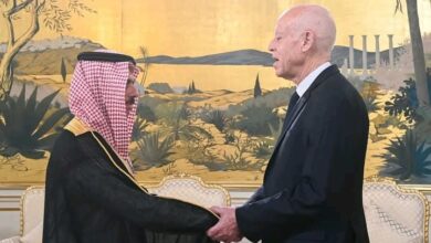 الرئيس التونسي قيس سعيّد يستقبل وزير الخارجية السعودي فيصل بن فرحان في قصر قرطاج