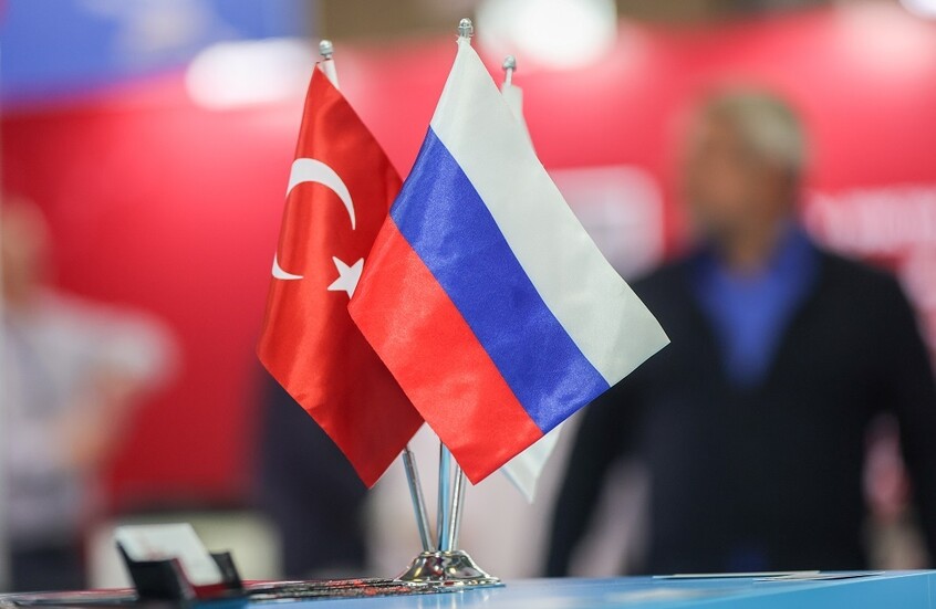 العقوبات الغربية تضرب القطاع المصرفي التركي